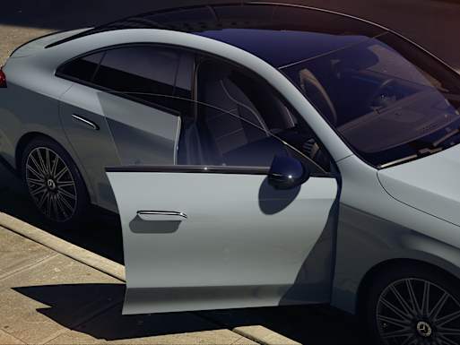 Frameless doors