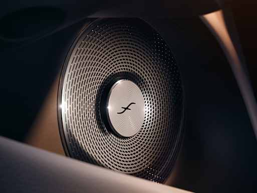 Burmester® 3D surround sound system with Dolby Atmos®