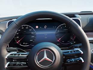 31.2 cm (12.3-inch) driver display