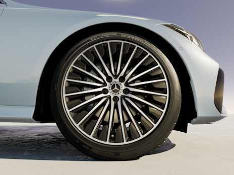 45.7 cm (18'') light-alloy wheels as standard, optionally up to 50.8 cm (20'').