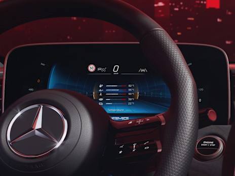 Instrument cluster with AMG-specific display styles