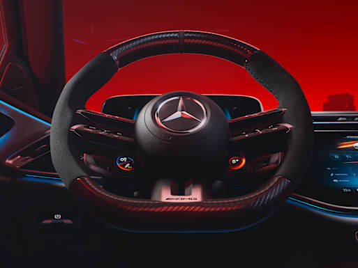 AMG Performance steering wheel in carbon fibre / MICROCUT microfibre