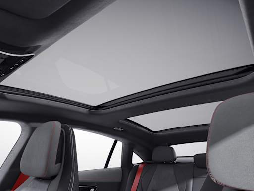 Panoramic sliding sunroof