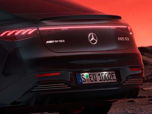 AMG-specific rear apron
