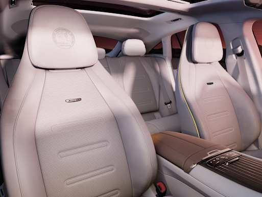 Sports seats with ARTICO man-made leather / MICROCUT microfibre upholstery