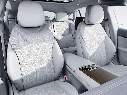 Rear Seat Comfort Package Plus