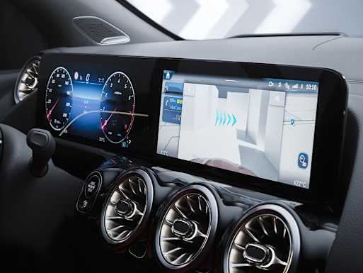 Digital Extra: MBUX augmented reality for navigation