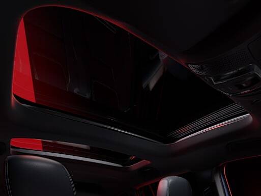 Panoramic sliding sunroof