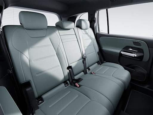 Rear seats with fore/aft adjustment