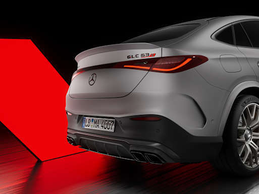 AMG-specific rear end (GLC 63 S E PERFORMANCE Coupé)