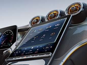 MBUX multimedia system with central display