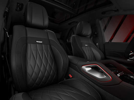 Climatised AMG sport seats for driver and front passenger
