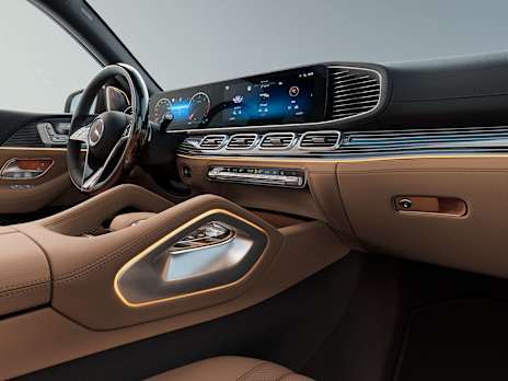 SUV design elements