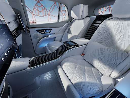 First-Class rear compartment and Executive seats
