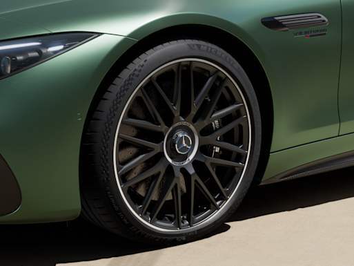 AMG multi-spoke light-alloy wheels