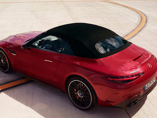 Fabric soft top with various colour options (SL 55 and SL 63 4MATIC+)