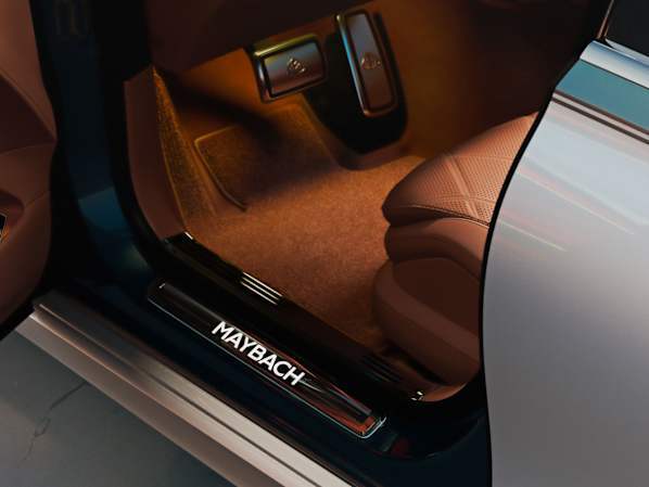Mercedes-Maybach high-pile floor mats